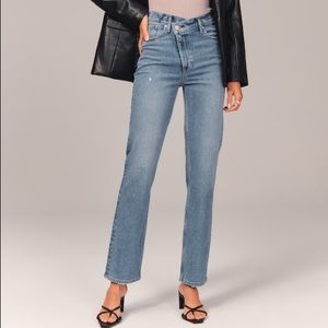 NWT 90s Ultra High Rise Straight Jeans Criss Cross Medium Wash size 24/00 R